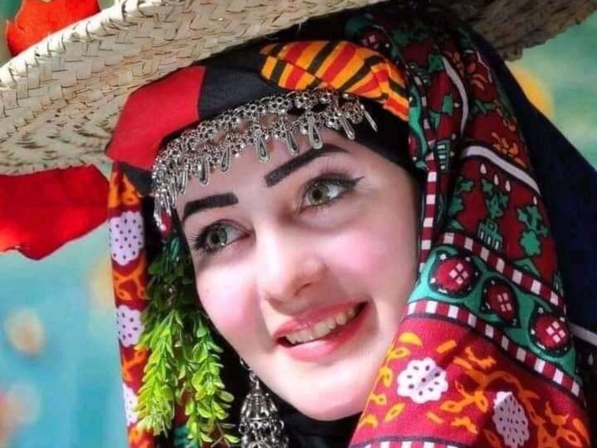 भारत में बसी हैं दुनिया की सबसे खूबसूरत लड़कियां, तस्वीरें देखकर रशियन फैंस भी रह जाएंगे दंग - Photo Gallery