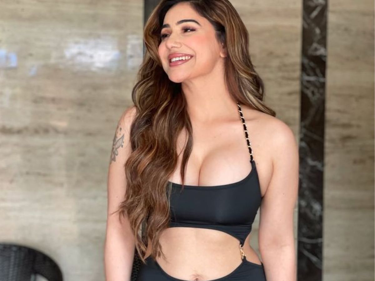 Kangana spread her charm in these films - Photo Gallery