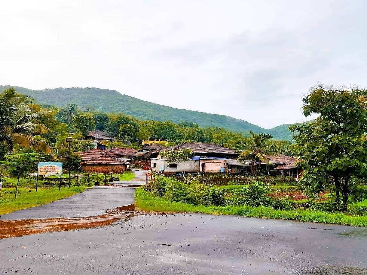 भारत के सबसे रहस्यमयी गांव: जहां के रहस्यों को जानने के लिए दुनिया भर से आते हैं पर्यटक, जहां छुपे हैं रोमांचक किस्से और परंपराएं - Photo Gallery