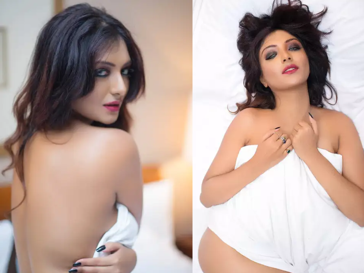 Khushi Mukherjee Sold Her Obscene Photos And Video