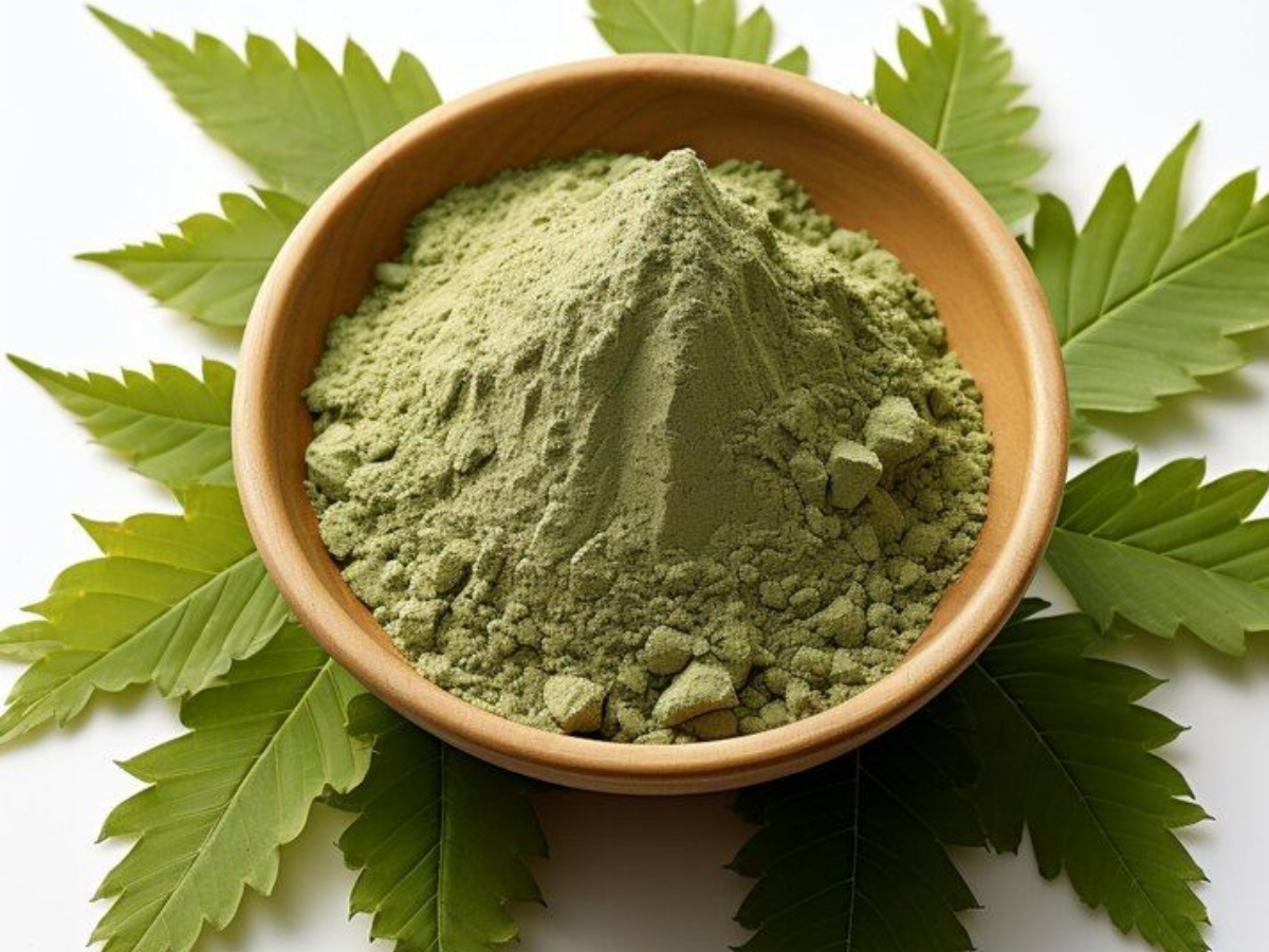 अगर आपको भी बनाना है अपने चेहरे और बालों को खूबसूरत तो जरूर ट्राई करें ये कुछ खास घरेलू नुस्खे - Photo Gallery