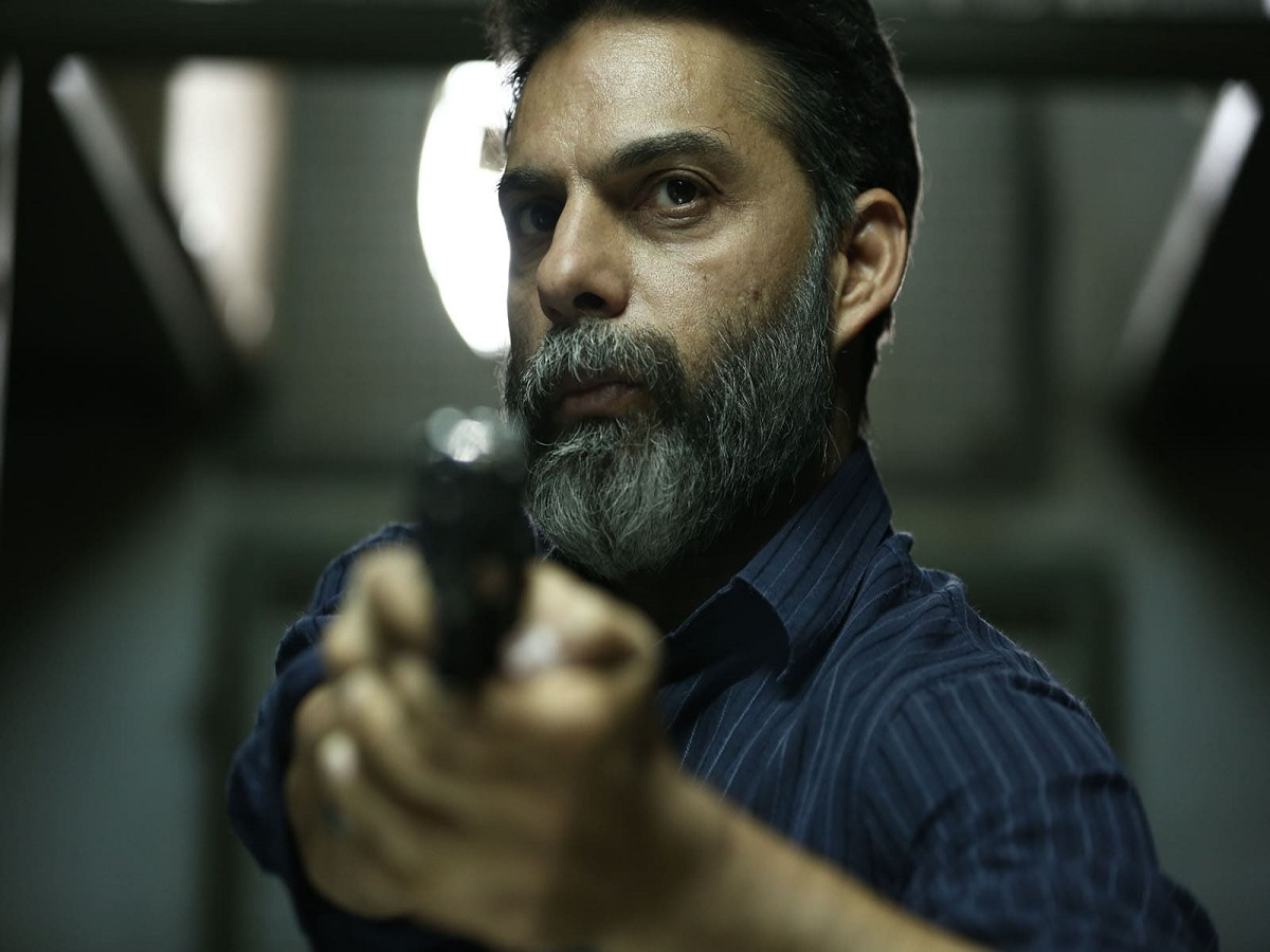 1 घंटा 55 मिनट की इस फिल्म ने OTT की दुनिया में मचाया तहलका, हर सीन में मिलेगा सस्पेंस और रोमांच का ऐसा डोज कि आप अपनी सीट से उठ नहीं पाएंगे - Photo Gallery