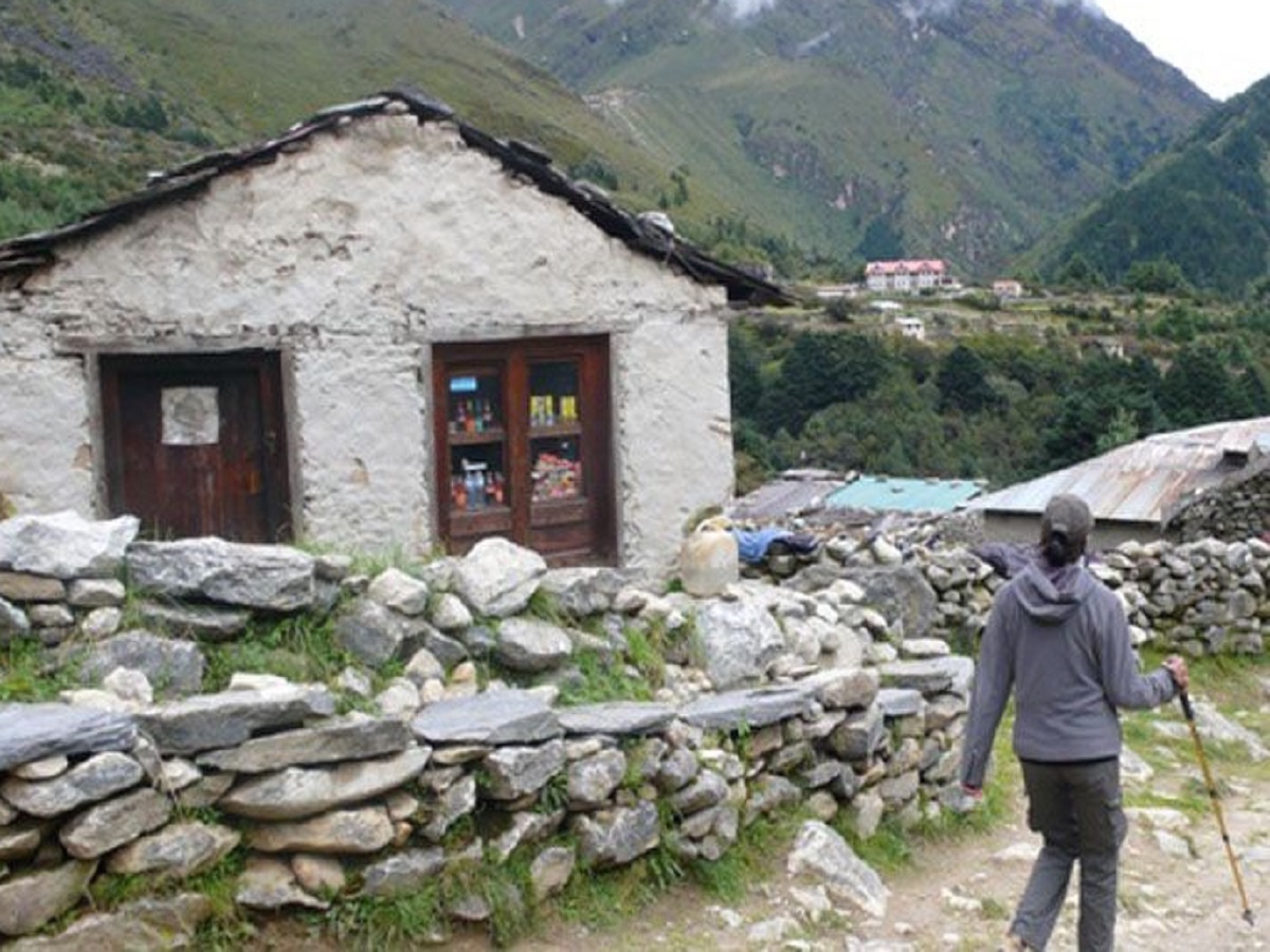 भारत के सबसे रहस्यमयी गांव: जहां के रहस्यों को जानने के लिए दुनिया भर से आते हैं पर्यटक, जहां छुपे हैं रोमांचक किस्से और परंपराएं - Photo Gallery