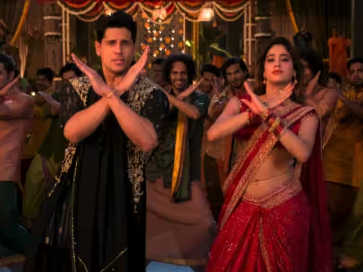 Siddharth and Jahnvis onscreen chemistry set the screen on fire - Photo Gallery