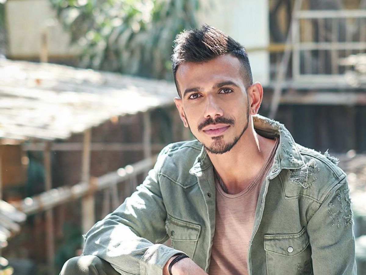 शंतरज से लेकर क्रिकेट तक का सफर- भारत के स्टार स्पिनर यूजी चहल से जुडी कुछ बातें, जो कर देगीं आपको हैरान ! - Photo Gallery