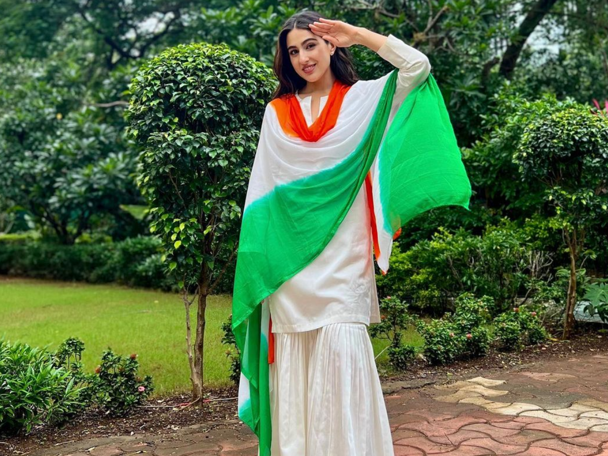 white kurti and palazzo - Photo Gallery