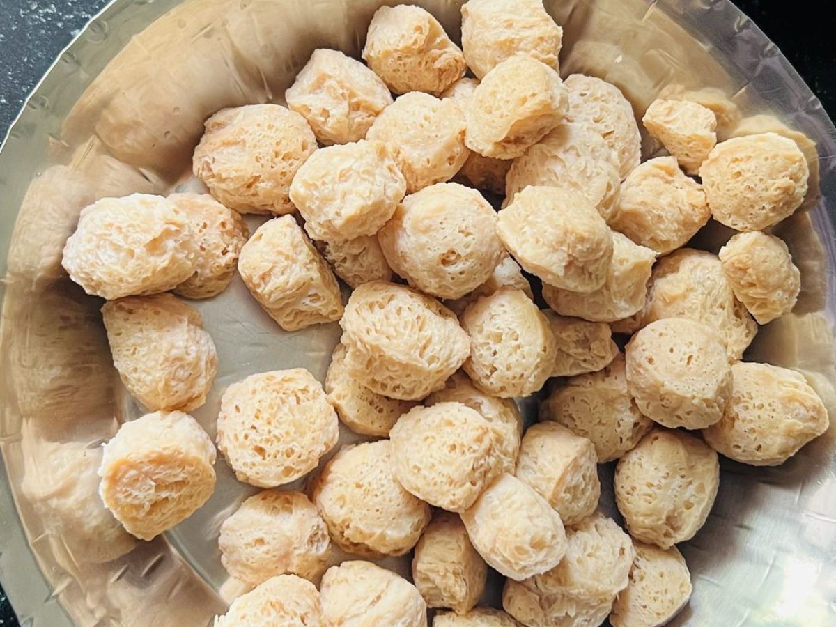 अंडे या सोया चंक्स: जानें कौन हैं प्रोटीन का असली बादशाह, जो देता है आपके शरीर को अनगिनत लाभ - Photo Gallery