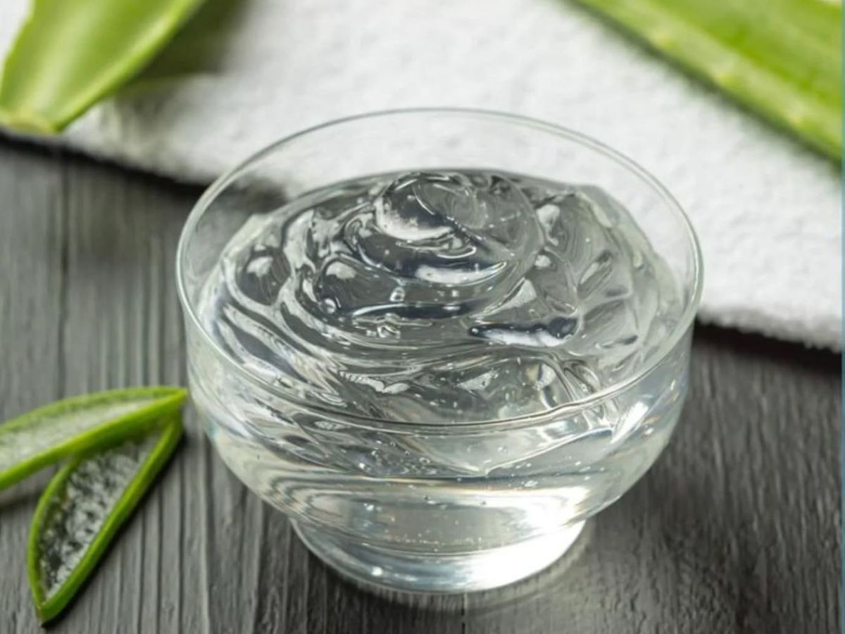 with aloe vera gel - Photo Gallery