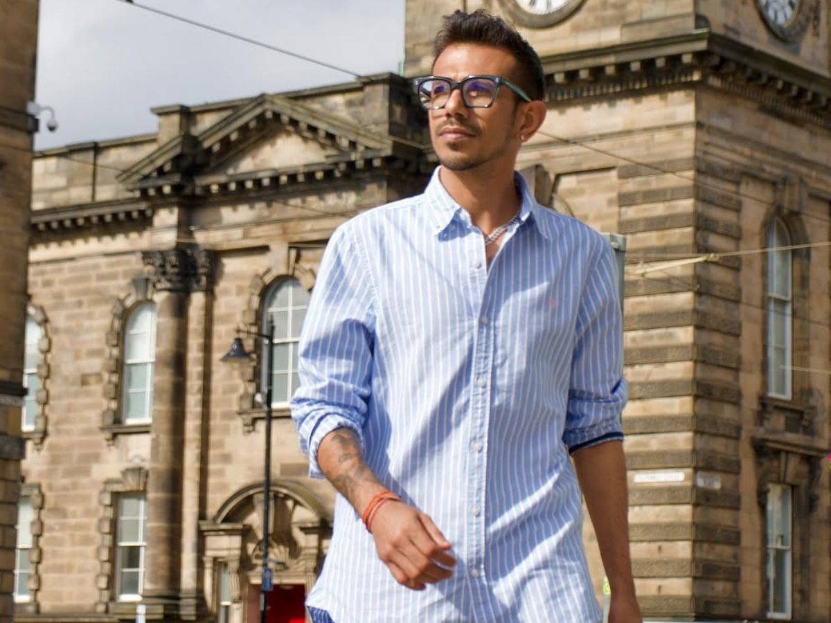 Yuzvendra Chahal क्रिकेट पिच पर गेंद से और सोशल मीडिया पर स्टाइल से करते हैं सबको क्लीन बोल्ड - Photo Gallery