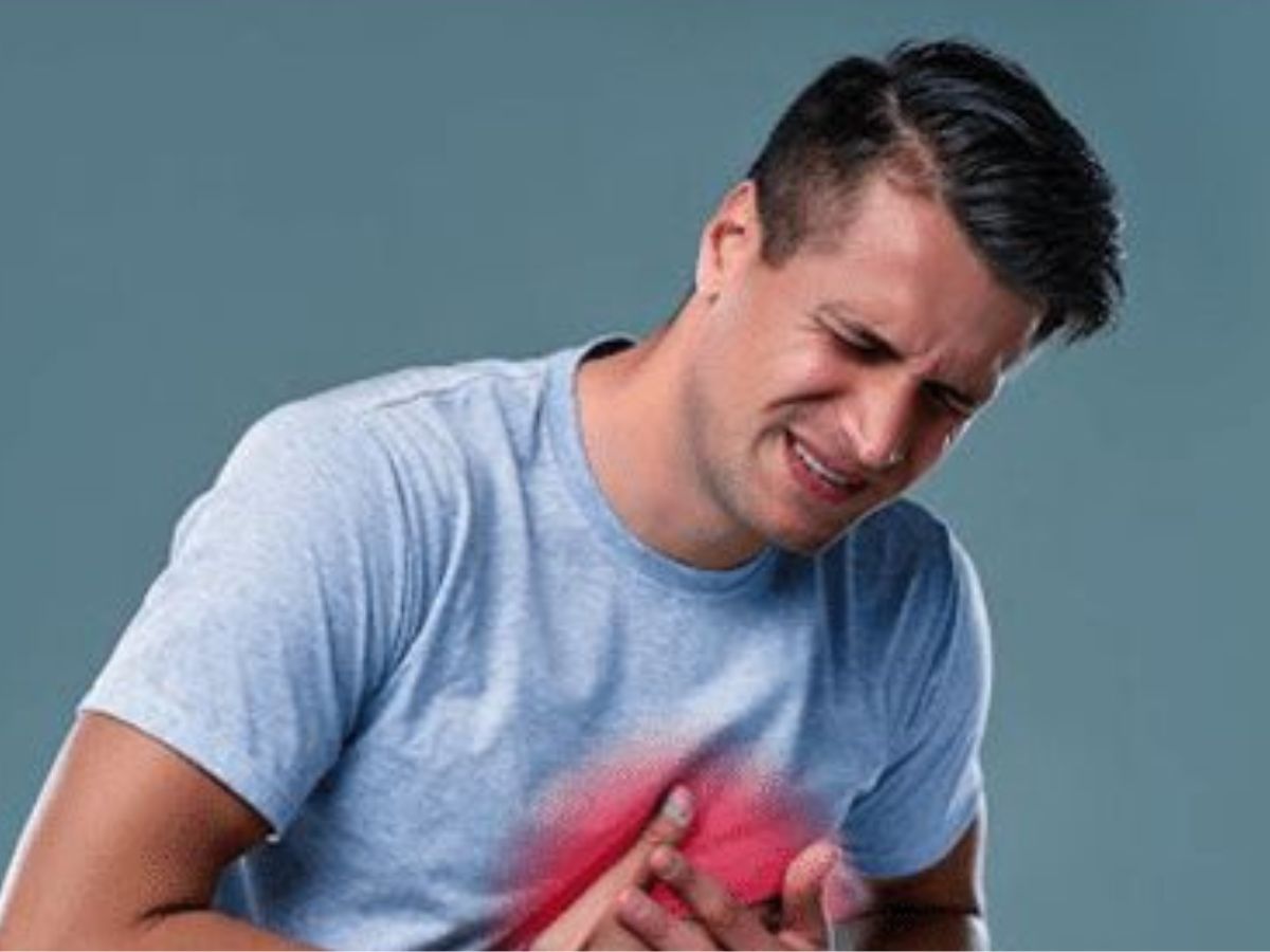 Is arm pain a sign of a heart attack? - Photo Gallery