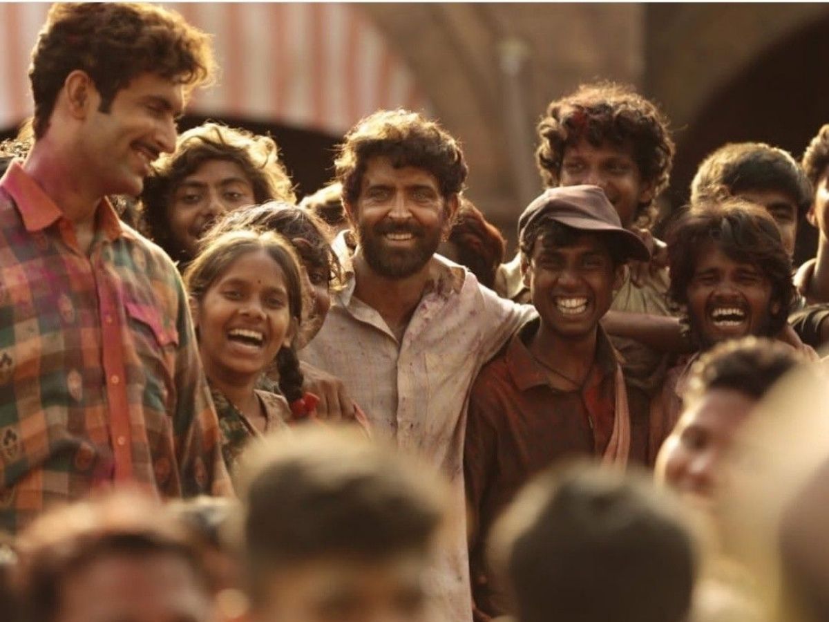 Teacher’s Day Special 2025: बॉलीवुड की ऐसी 6 फिल्में जो बदल सकती हैं किसी की भी जिंदगी, देखिये तस्वीरें - Photo Gallery