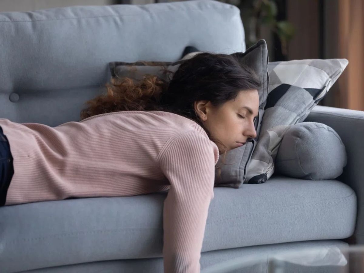 किस विटामिन की कमी से आती है बार बार नींद? जानिए असली कारण - Photo Gallery