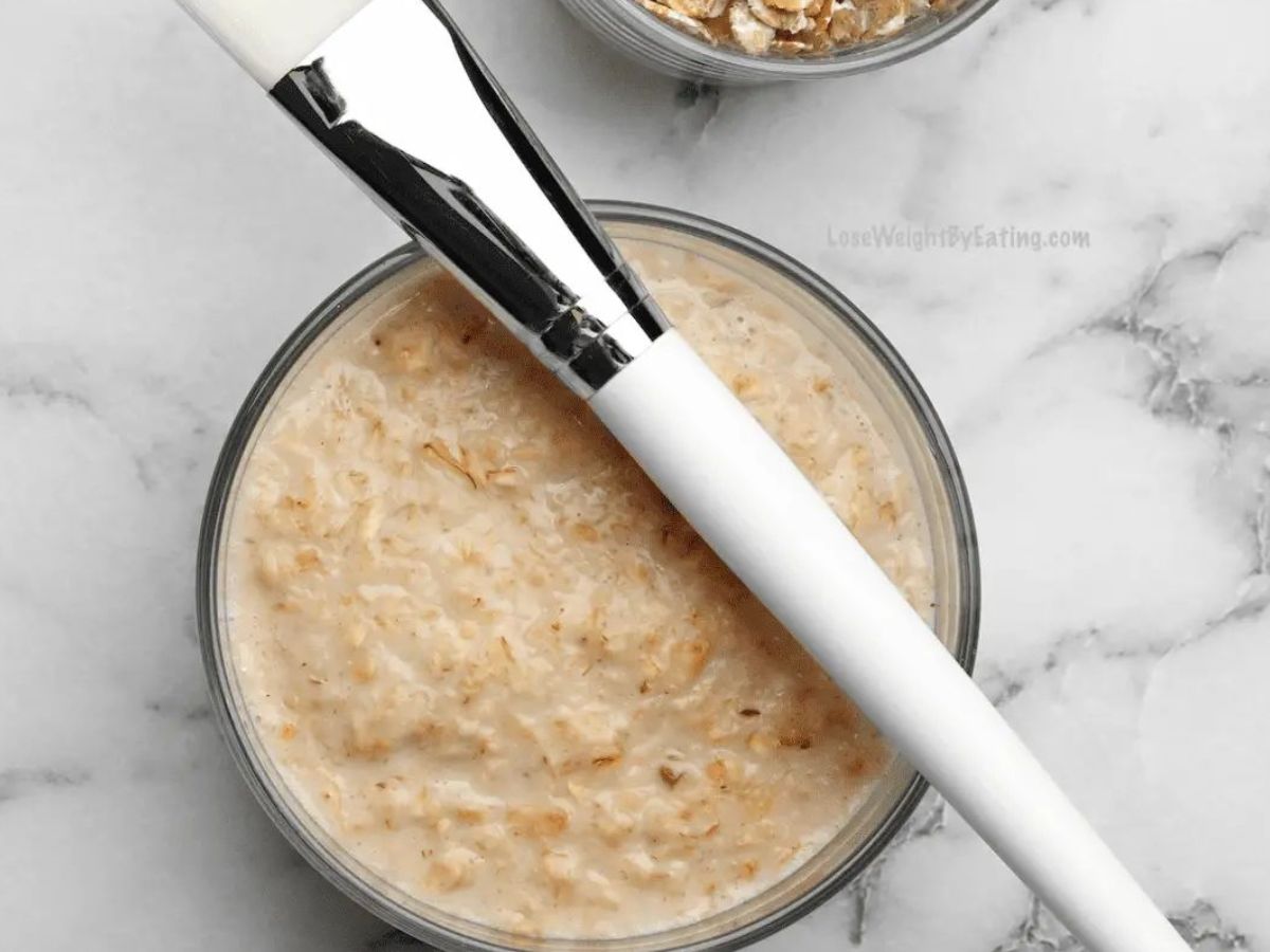 Yogurt and Oats Scrub - Photo Gallery