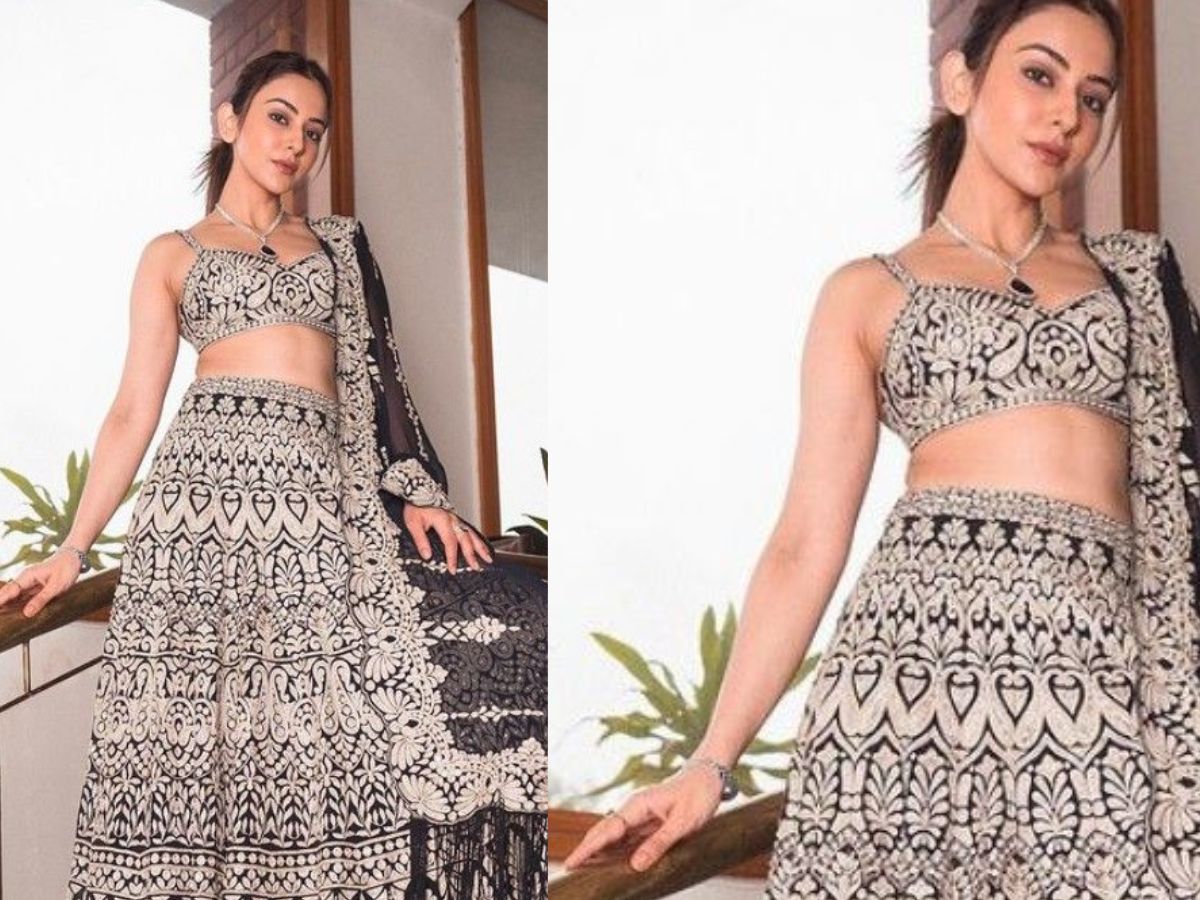 actress-rakul-preet-singh-inspired-sexy-and-hot-traditional-ethnic-glam-look-that-will-double-up-your-fashion-sense लहंगे में Rakul Preet Singh, इनके एथनिक लुक्स ने बढ़ाया ग्लैमर का पारा, देख कर दिल थाम लेंगे आप भी