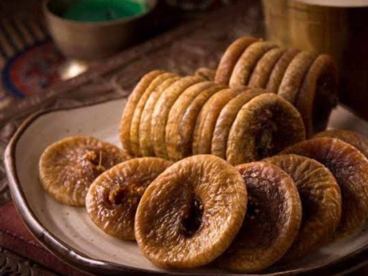 ड्राई फ्रूट्स को भिगोकर खाने के हैं कितने फायदे, फिर ना कहना बताया नहीं था - Photo Gallery