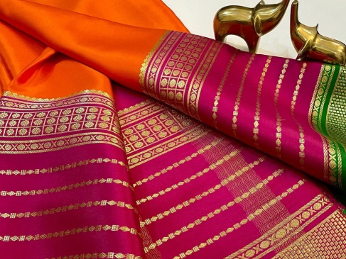 सोने, चाँदी और रेशम से बनी ये साड़ियाँ है दुनिया की सबसे महंगी साड़ियों में से एक, पीढ़ियों तक रखी जाती है संभालकर - Photo Gallery