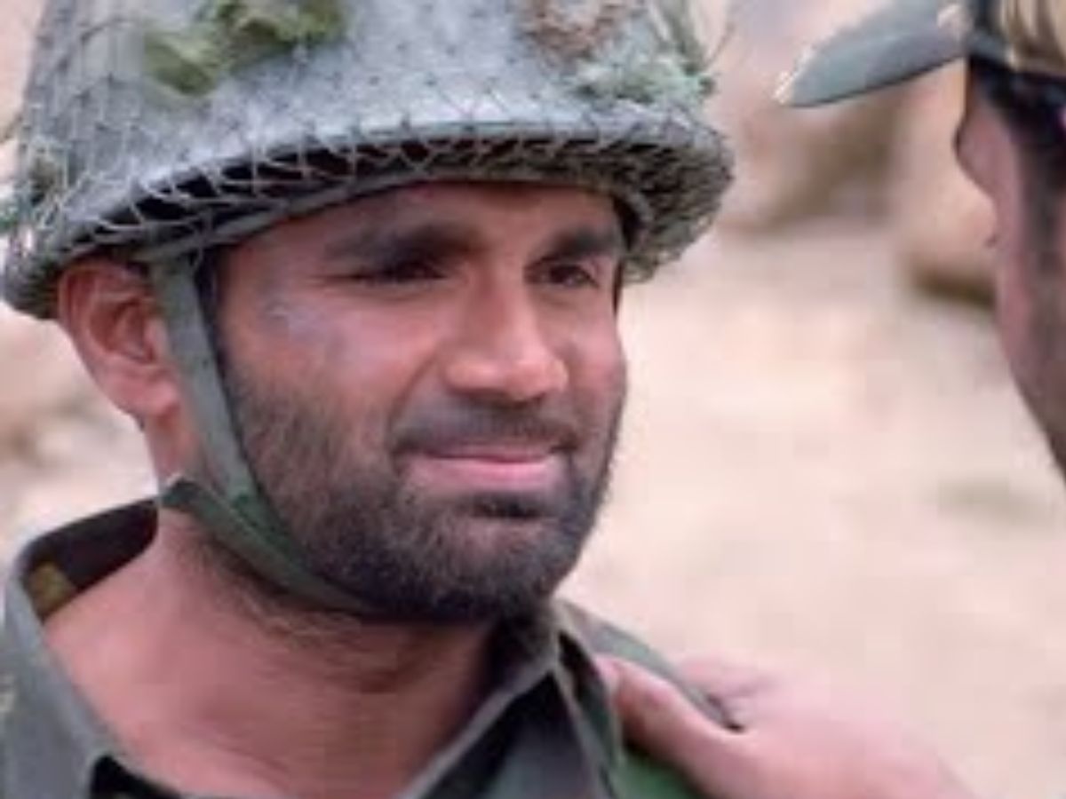 सिनेमा पर 5 घंटे से भी ज्यादा देर तक चलने वाली ये क्लासिक बॉलीवुड फिल्में बनी सबसे लंबी और यादगार फिल्मों में से एक - Photo Gallery