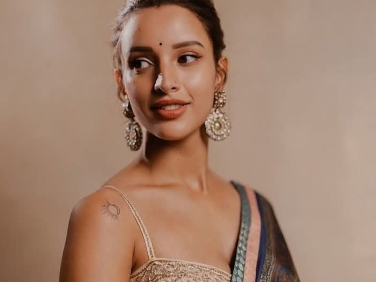 Tripti Dimri's deep cut straps look - Photo Gallery