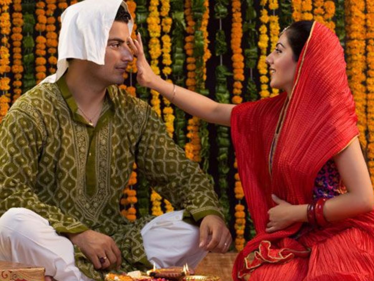 Diwali, Bhai Dooj  और Dhanteras 2025 जानिए इन सभी त्योहारों की तारीख, मुहूर्त, रस्म और हर दिन का महत्व - Photo Gallery