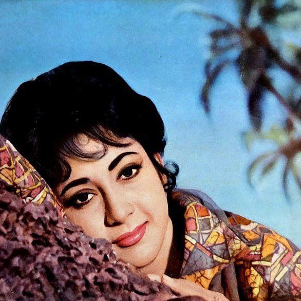 इस एक्ट्रेस ने कबूली थी वेश्यावृत्ति की बात, बाथरूम की दीवारों में छुपा रखी थीं नोटों की गड्डियां!