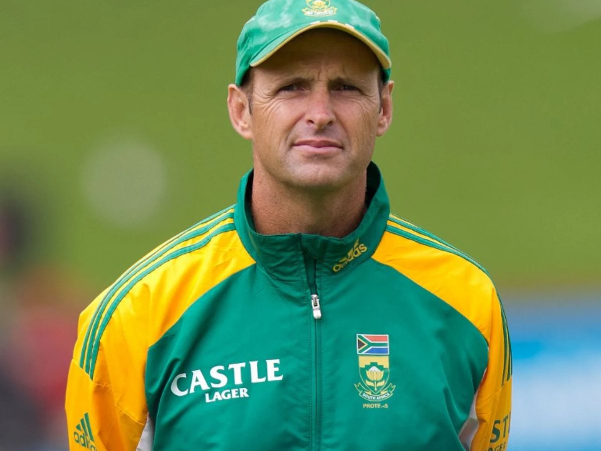 एक वनडे मैच में दौड़कर सबसे ज्यादा रन बनाने वाले क्रिकेटर, टॉप 5 लिस्ट में सिर्फ एक भारतीय - Photo Gallery