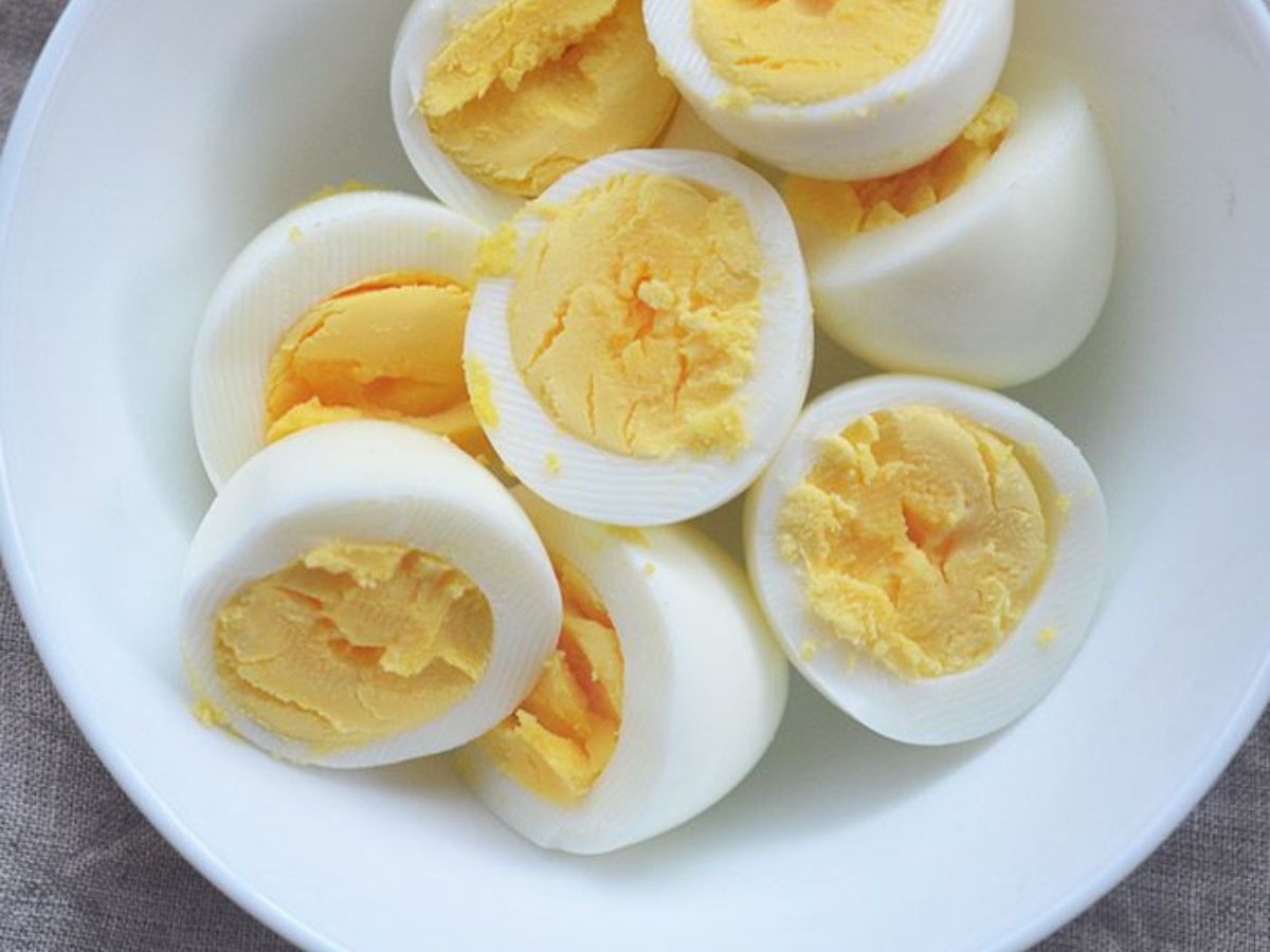 इन 5 फूड्स से दिखेगी बेडरूम में असली ताकत, पार्टनर हर रात करेगा आपसे डिमांड - Photo Gallery