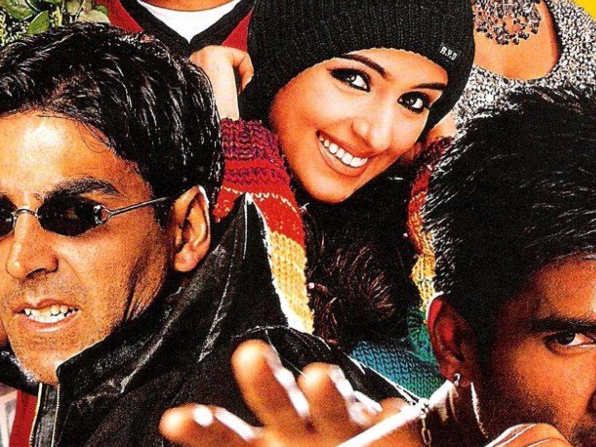 Awara Paagal Deewana - Photo Gallery