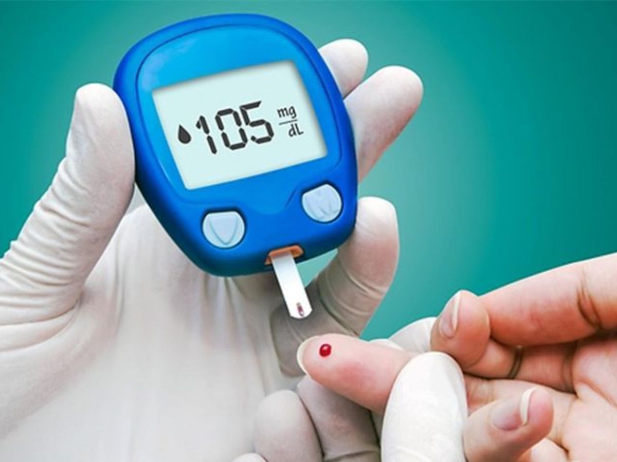 क्या आपको फैटी लिवर है? इन संकेतों से करें पहचान और समय पर इलाज पाएं - Photo Gallery