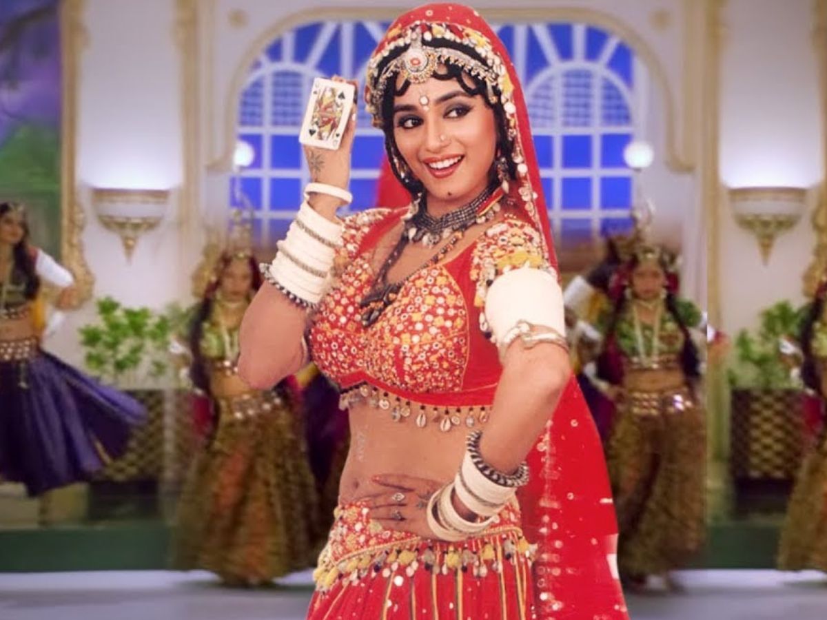 8देसी गाने हॉट बीट्स और बोल्ड लिरिक्स के साथ जो आपके भी बदन में लगा देंगे आग - Photo Gallery