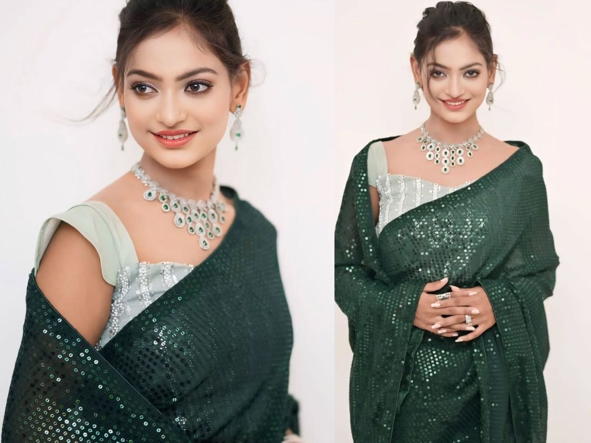 Monalisa Bhosle Set The Internet On Fire - Photo Gallery