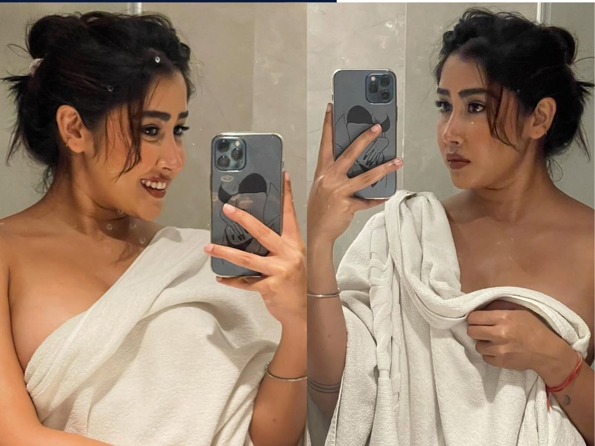 Sofia shared photos without bra and panty - Photo Gallery