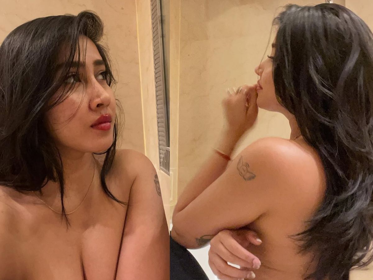 Sofia seen nude in bathroom - Photo Gallery