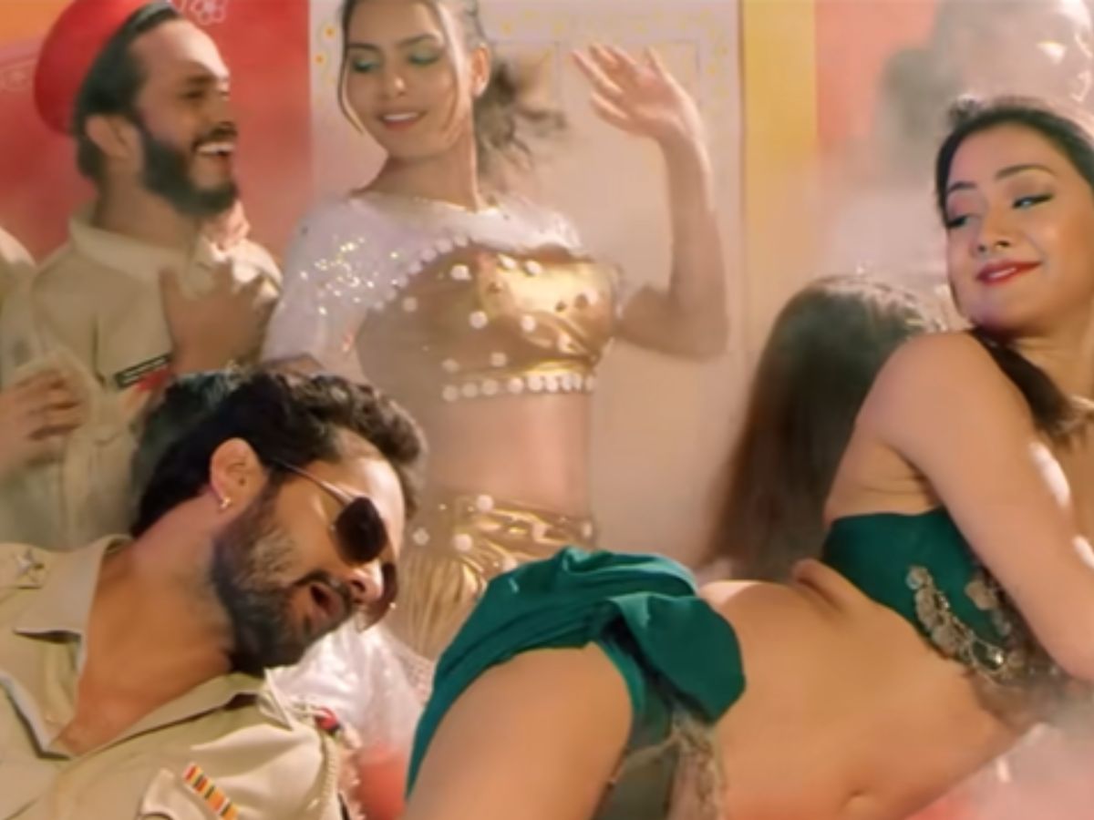 भोजपुरी की रानी Namrata Malla  के गाने सुनकर, आप भी नहीं रख पाएंगे खुद पर कंट्रोल - Photo Gallery