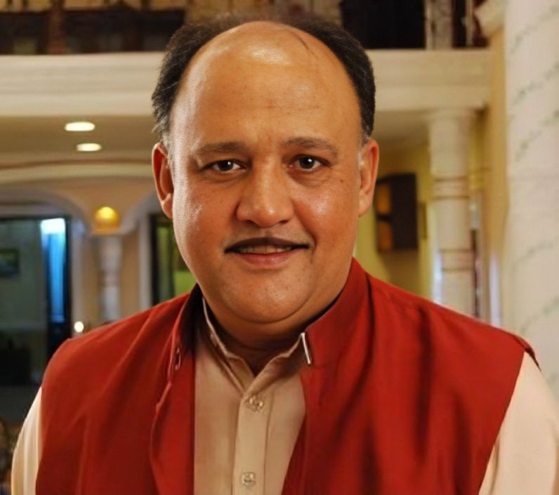 मेरे ही घर में मेरा रेप कर दिया-‘संस्कारी बाबूजी’ की करतूत का जब फिल्ममेकर ने किया खुलासा, मचा बवाल