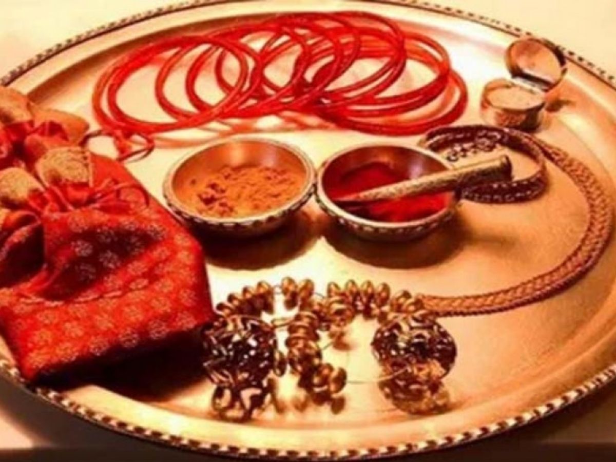 What to donate on the eighth day of Navratri - Photo Gallery