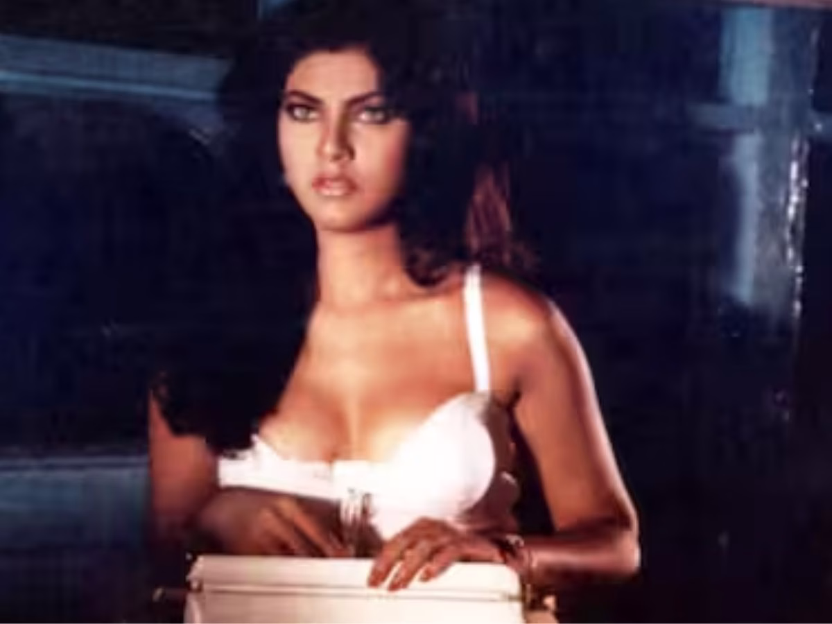 2 मिनट के लिए Anil Kapoor संग न्यूड हुई थी ये हसीना, कपड़े उतार बॉलीवुड में मचाई सनसनी; बीवी बोली – ‘मायके चली जाऊंगी…’ - Photo Gallery