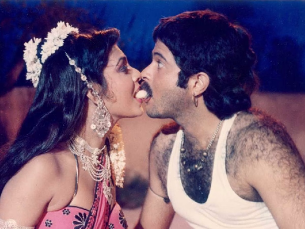 2 मिनट के लिए Anil Kapoor संग न्यूड हुई थी ये हसीना, कपड़े उतार बॉलीवुड में मचाई सनसनी; बीवी बोली – ‘मायके चली जाऊंगी…’ - Photo Gallery