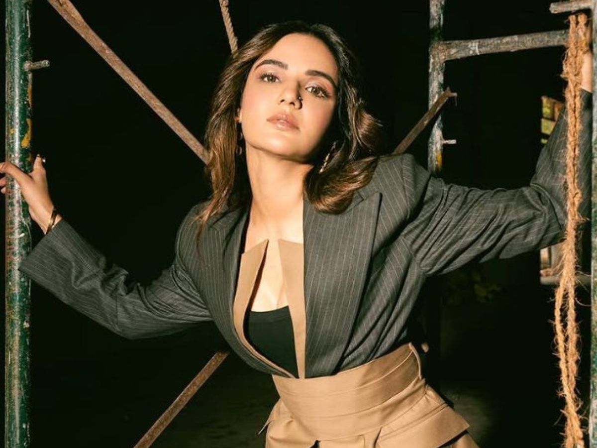 लगा बदसूरत हूँ, शुरू कर दी … इस हसीना ने उठाये दिल दहलाने वाले कदम, आज है टॉप की एक्ट्रेस ! - Photo Gallery