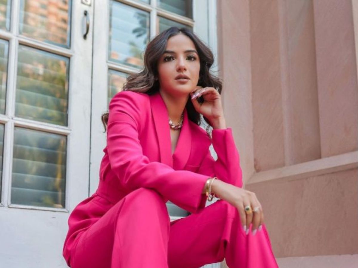 लगा बदसूरत हूँ, शुरू कर दी … इस हसीना ने उठाये दिल दहलाने वाले कदम, आज है टॉप की एक्ट्रेस ! - Photo Gallery