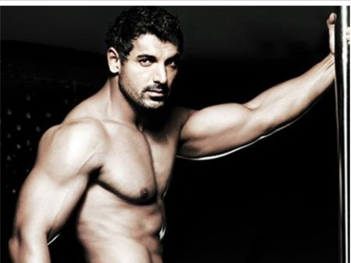 लाइमलाइट के लिए इन एक्ट्रेस ने तोड़ी सारी हदें, नाम जानकर आप भी रह जाएंगे दंग! - Photo Gallery