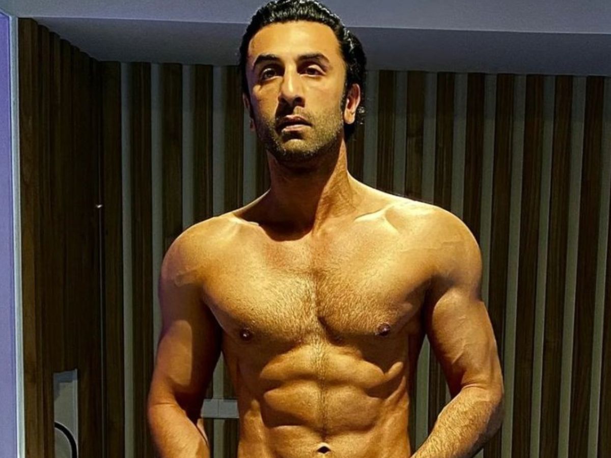 लाइमलाइट के लिए इन एक्ट्रेस ने तोड़ी सारी हदें, नाम जानकर आप भी रह जाएंगे दंग! - Photo Gallery