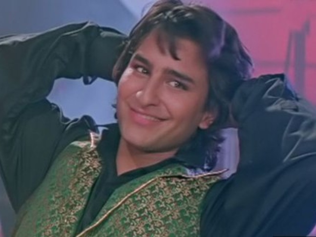 हर हफ्ते 1,000 रुपये दूंगी, मुझे 10 बार चूमना-जब प्रोड्यूसर ने रखी अजीब शर्त, सकपका गए सैफ