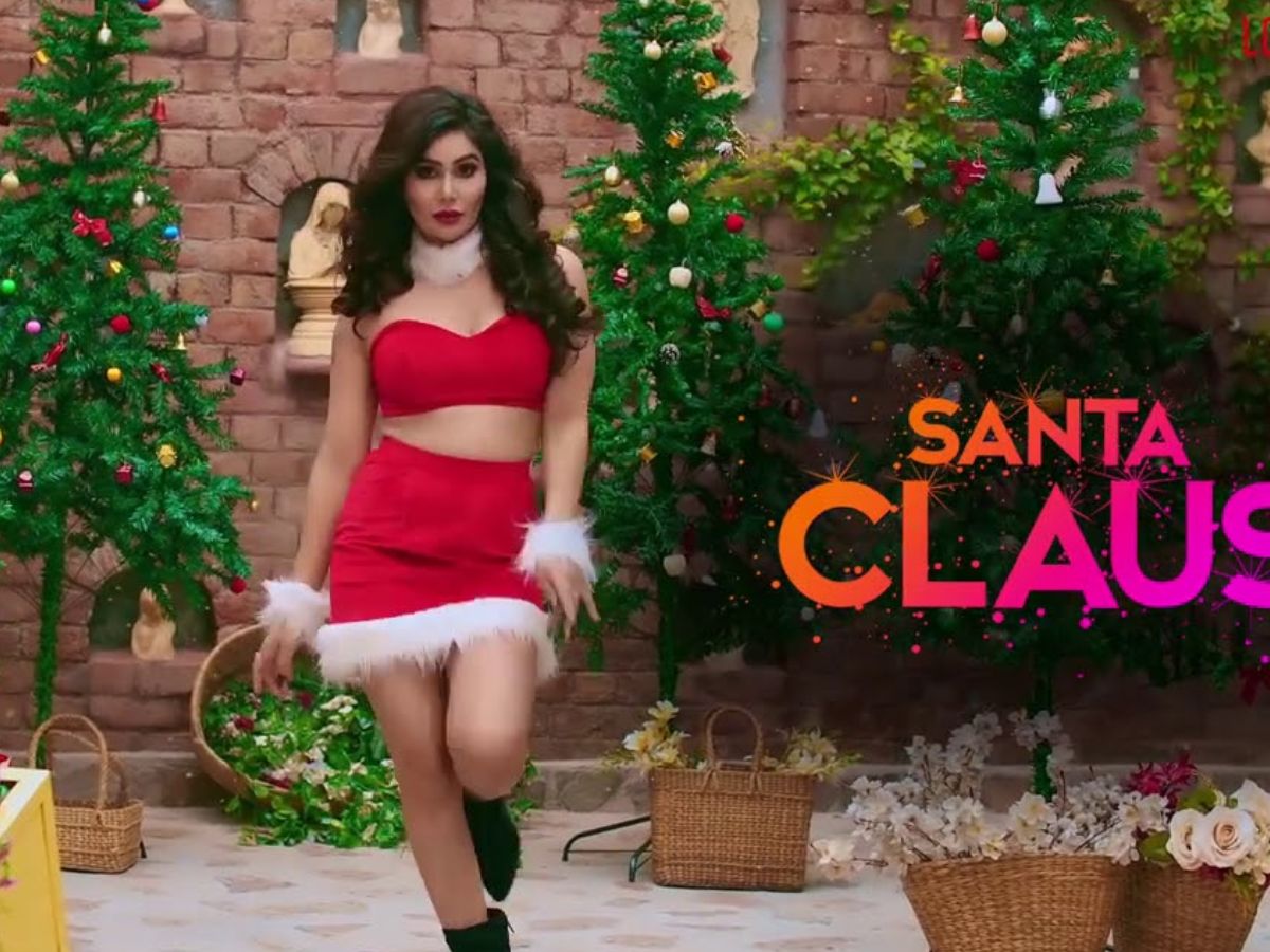 ये हसीना ऐसे गाने बनाती हैं, जिन्हें आप किसी और के सामने चाहकर भी नहीं सुन पाएंगे - Photo Gallery