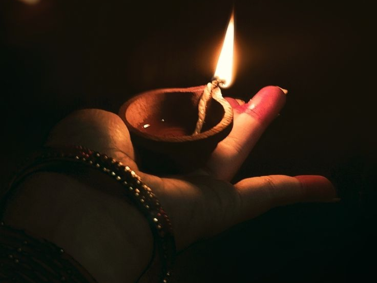 sarvapitra amavasya par diya jalana - Photo Gallery