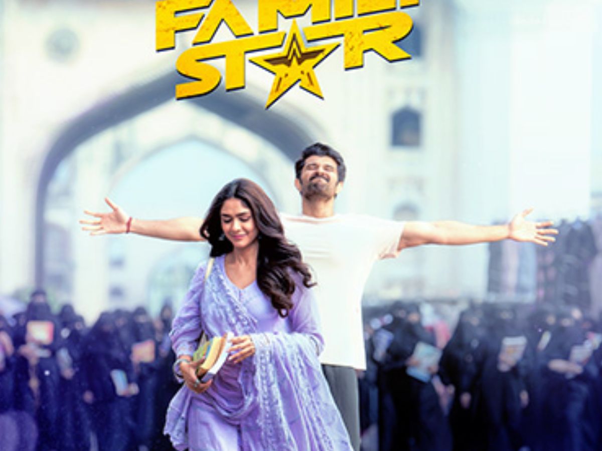 Mrunal Thakur की रोमांटिक से लेकर एक्शन फिल्मों का मजा अब आपके लिए - Photo Gallery