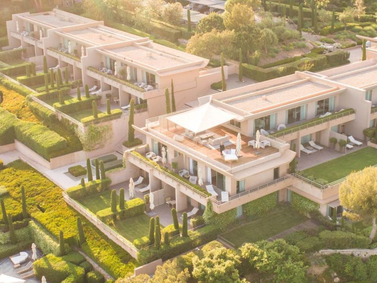 महल से भी ज्यादा खूबसूरत: दुनिया के 7 सबसे महंगे घरों की झलक - Photo Gallery