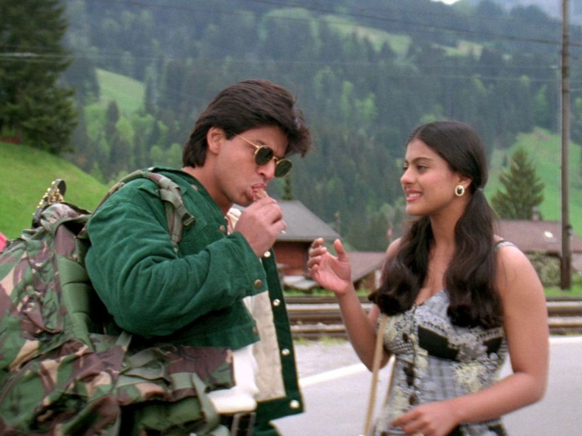 Bollywood की सुपरहिट जोड़ी: DDLJ से लेके Dilwale तक SRK और Kajol ने वो फिल्में जो फैन्स के दिल में आज भी ज़िंदा है - Photo Gallery