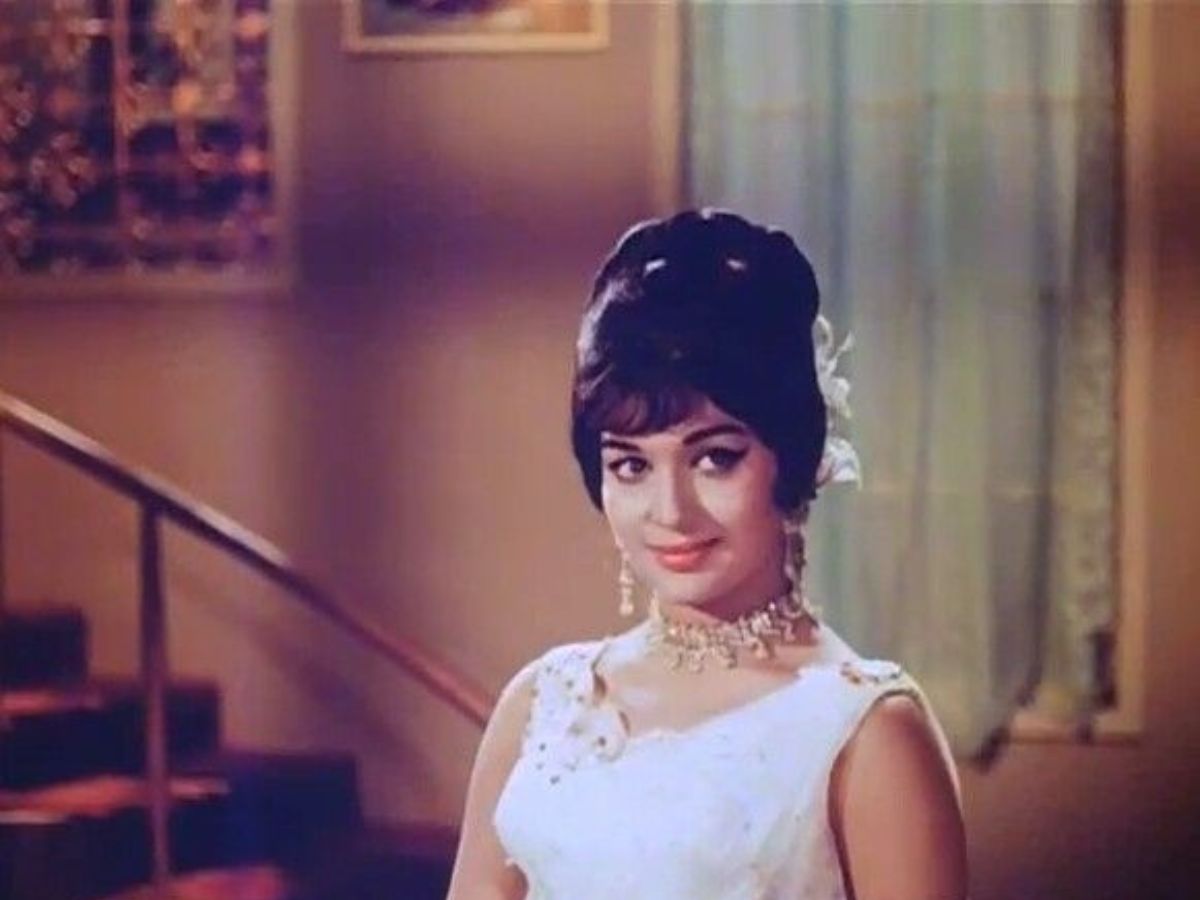 Asha Parekh's incomplete love - Photo Gallery