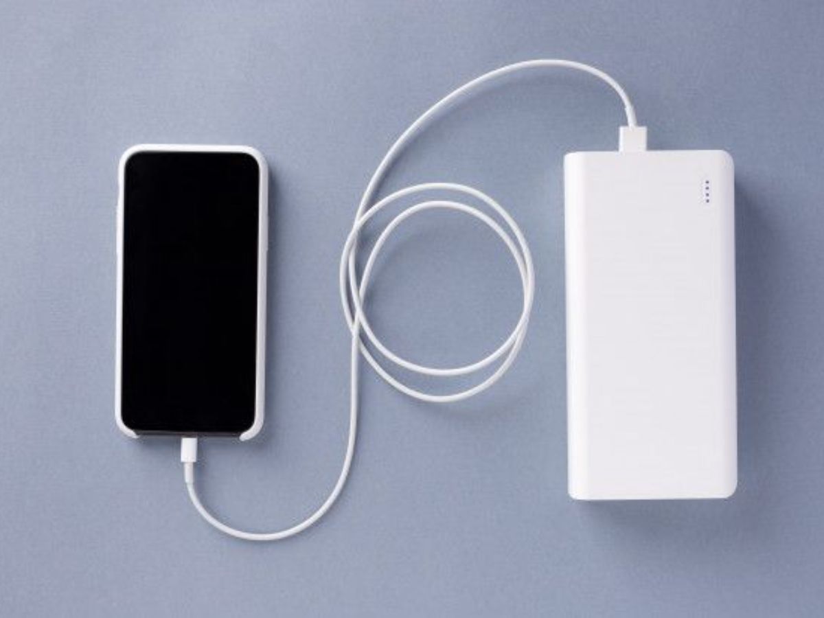 Last Minute Packing में बिल्कुल ना भूले ये 5 Essential Travel Items, जो बनाए आपकी छुट्टियों को टेंशन फ्री - Photo Gallery