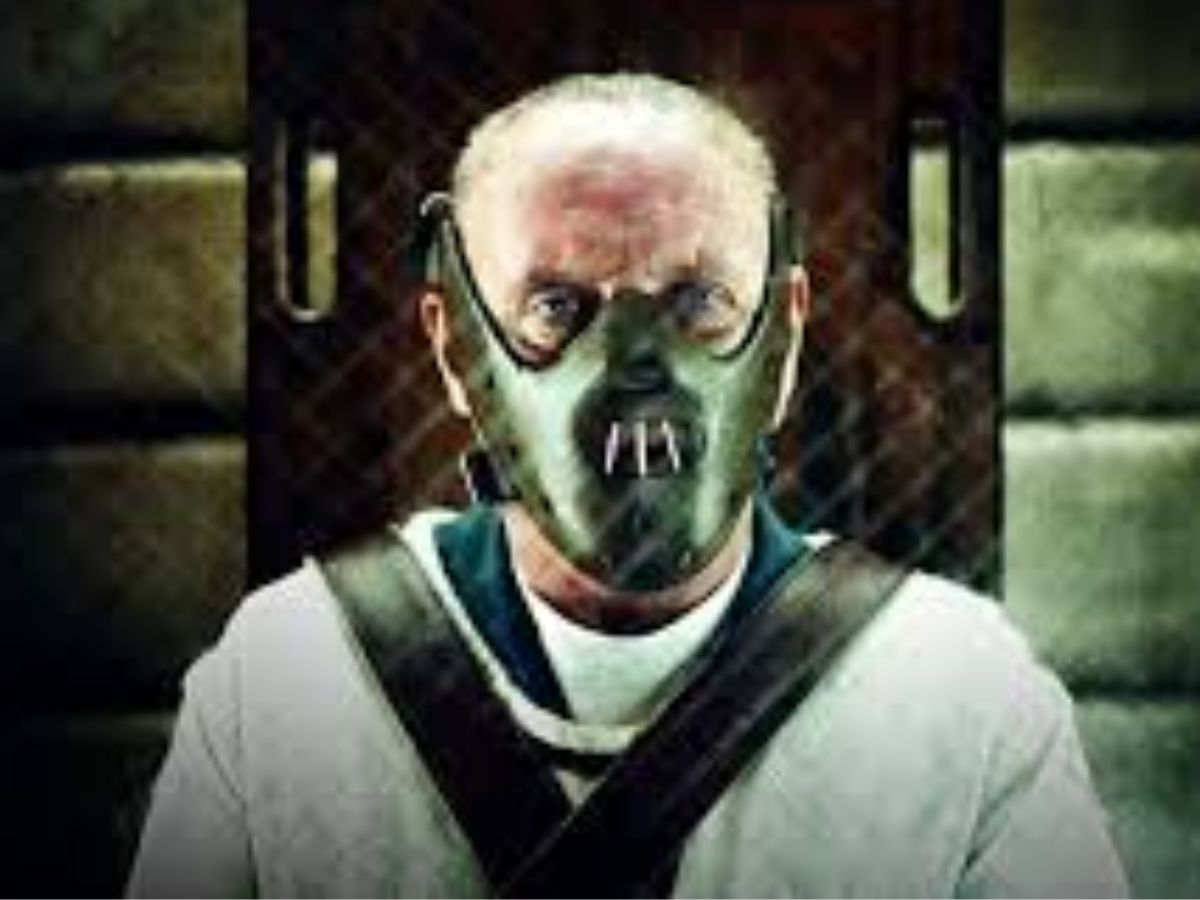 Netflix पर होगा आज धमाका! 1 अक्टूबर को होगी ये 18+ बोल्ड और हॉरो फिल्में रिलीज़ जिन्हें भूलकर भी परिवार वालो के साथ ना देखे - Photo Gallery